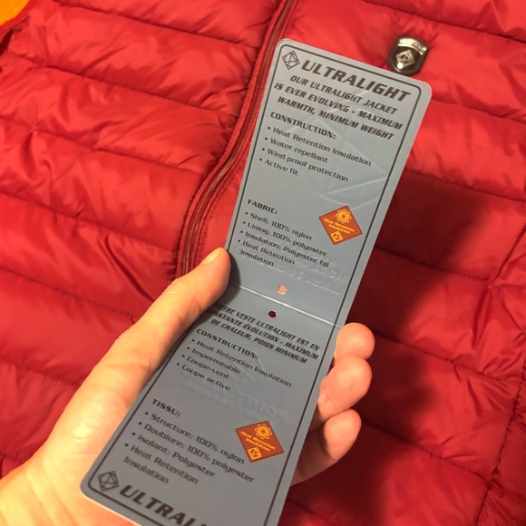 Point Zero Performance red burgundy lightweight quilted vest NWT - Picture 8 of 10